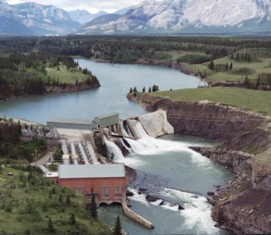Horseshoe Plant – перша великомасштабна гідроелектростанція Альберти