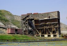 Mantrip & tipple – национальное историческое место угольной шахты Атлас