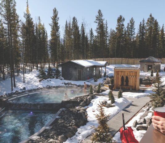 Top 8 Resorts Near Calgary