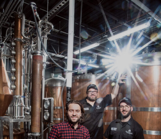 История ликеро-водочного завода Burwood Distillery в Калгари