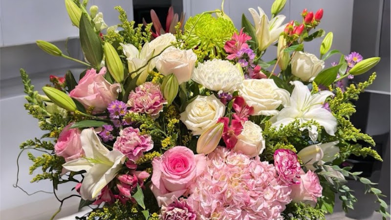 Finesse Flowers| Flower Shop | Flower Delivery